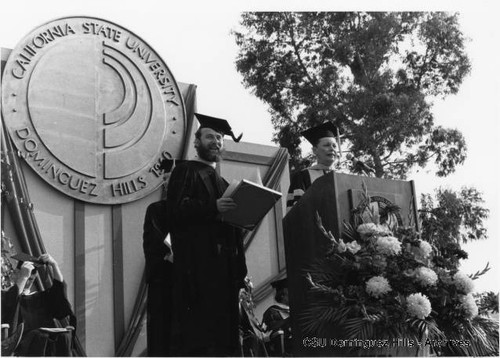 Dr. Bunger receiving award