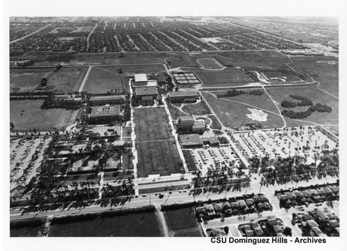 CSUDH Campus - looking south