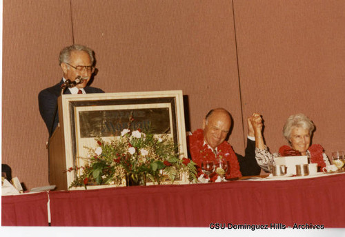 Hal Charnofsky speaks at John Brownells retirement dinner