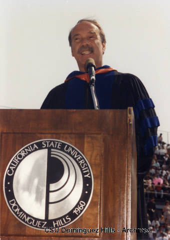 Chancellor Munitz at graduation ceremonies