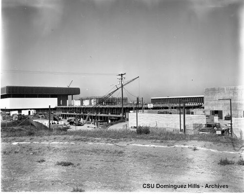 Natural Sciences and Mathematics Building - construction