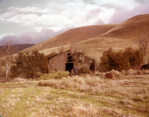 A side view of the Higuera-Galindo Adobe