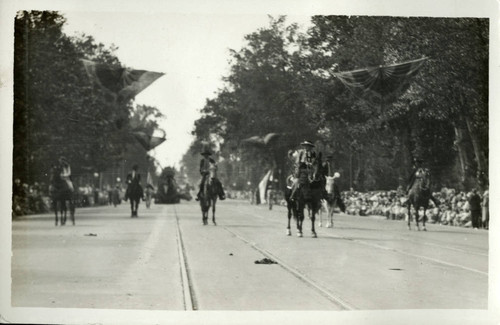 1928 Parade riders