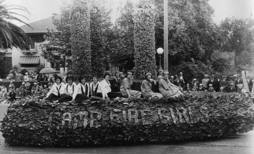 1929 Parade Float, Camp Fire Girls