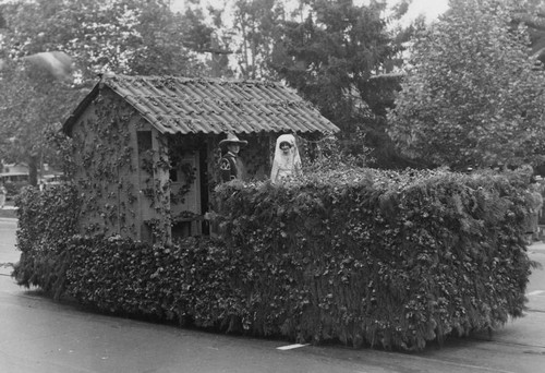 1929 Parade Float, California Nursery Company