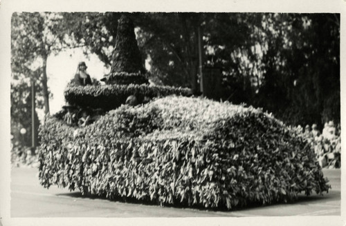 1928 Parade float, Morgan Hill