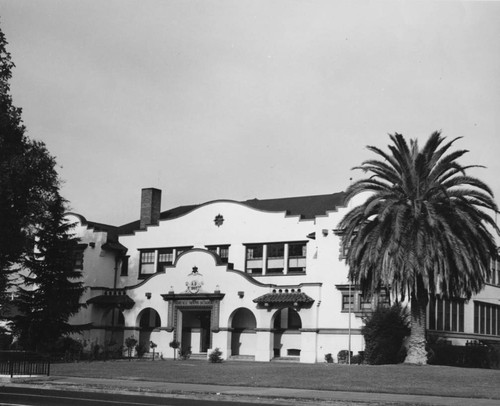 1944 Horace Mann elementary school