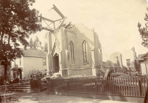 1906 Earthquake damaged Methodist Episcopal church