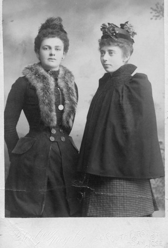 1895 portrait of two women