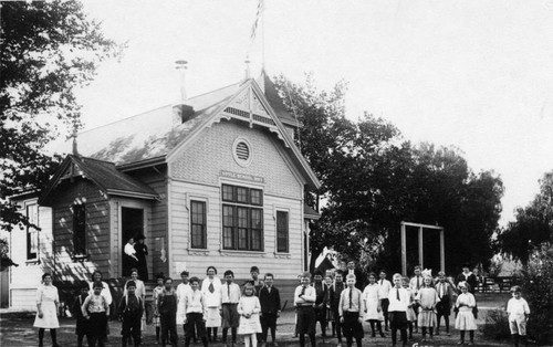 1910 Doyle School