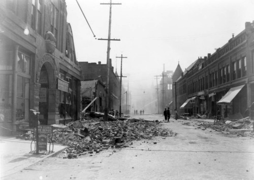 1906 Earthquake damage on East San Fernando Street