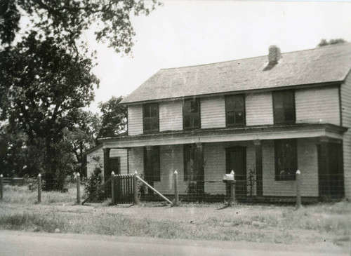 Twenty One Mile House