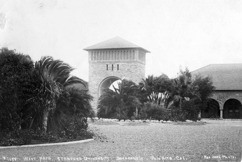 1900 Stanford University, West Arch