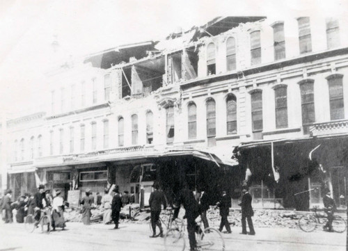 1906 Earthquake damaged Auzerais house
