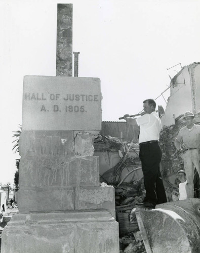 1962 Hall of justice demolition