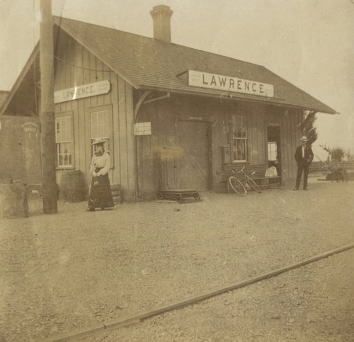 1900 Lawrence Station, Santa Clara