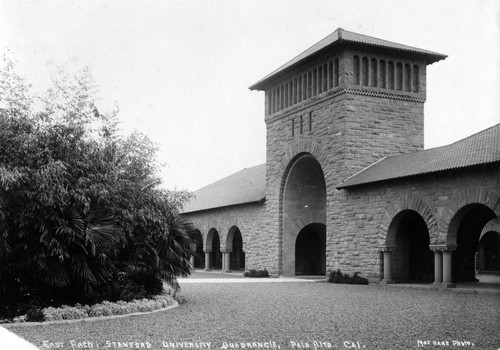 1900 East Arch, Stanford University