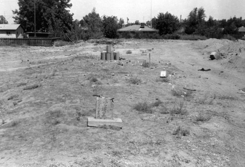 1956 Chinese cemetery