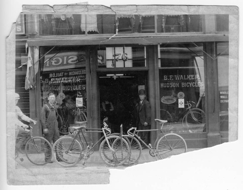 1919, San Jose, East San Fernando, B. F. Walker bicycle shop