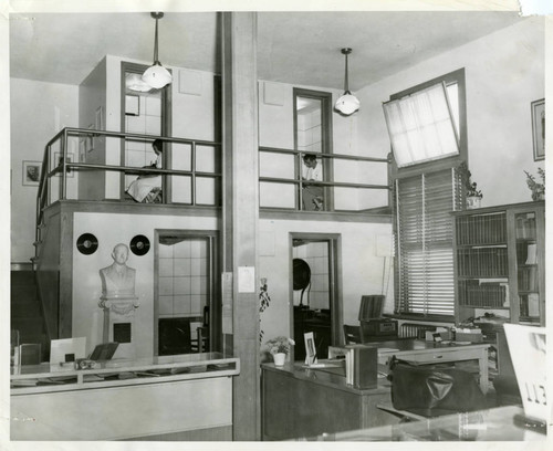 1950, Old Post Office building, Listening Rooms