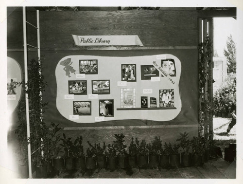 1952, Old Post Office building, library display