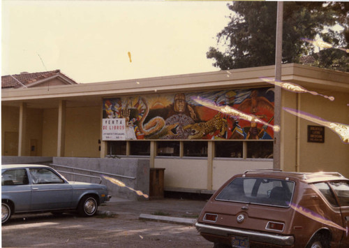 1978 Biblioteca Latino Americana Branch Library