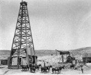 Shades of Kern County, Taft - Oil Rig