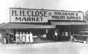 Shades of Kern County, Taft - Close Market