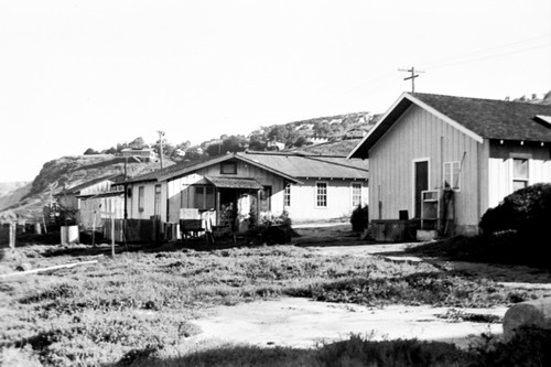 Scripps Institution of Oceanography waterfront cottages and pier