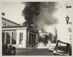 Rosenberg Department Store fire of May 8, 1936 in Santa Rosa, California