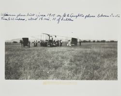 Fredrick Wiseman's airplane, Windsor, California, about 1910