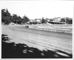 Horse race at the Fairgrounds