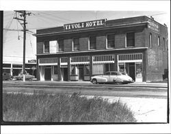 Tivoli Hotel, Petaluma, California, 1958