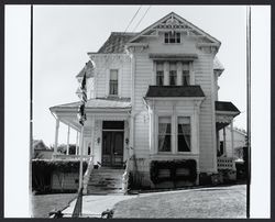 House at 327 Howard Street, Petaluma, California, 1978