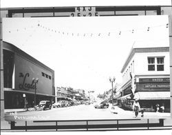 Petaluma, California, looking north on Kentucky Street at Western Avenue in 1944