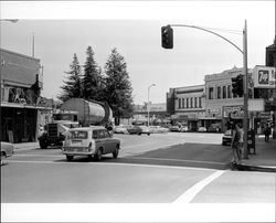 Petaluma Boulevard North at the intersection of Western Avenue