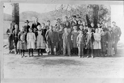 Students at Geyserville Grammar School