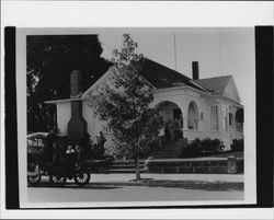 Putnam home at 900 B Street, Petaluma, California, 1970