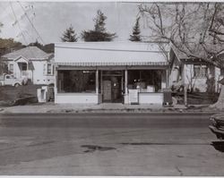 Snodgrass-Glynn Grocery Store, 304 Bodega Avenue, Petaluma, California, in the 1960s