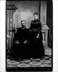 Wedding picture of James Bruce Jacobs and Nina Esther Bailey