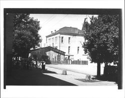 Rear of Petaluma City Hall and Lincoln Primary School playground, Petaluma, California, 1946