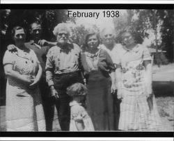 Emma and Seymour Brush family taken February 1938 in Chico, California