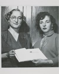 Women of Moose Lodge book presentation to Edna Bovett, librarian, 20 Fourth Street, Petaluma, California, November 22, 1954