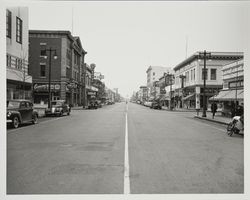 Looking west on Fourth Street from D Street