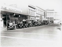 Antique car show on North Petaluma Boulevard, Petaluma, California, 1961