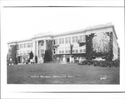 High School, Petaluma, California on Fair Street