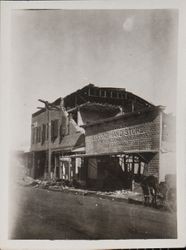 Earthquake damage to the Barnes building, Sebastopol