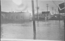 Flooding on East Washington Street, Petaluma, California, about 1912