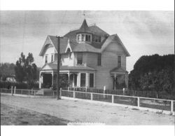 E.W.M. Evans Home at 210 West Street, Petaluma, California about 1897