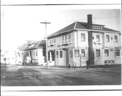 Elder/Lougee residence on A Street, Petaluma, California, 1910